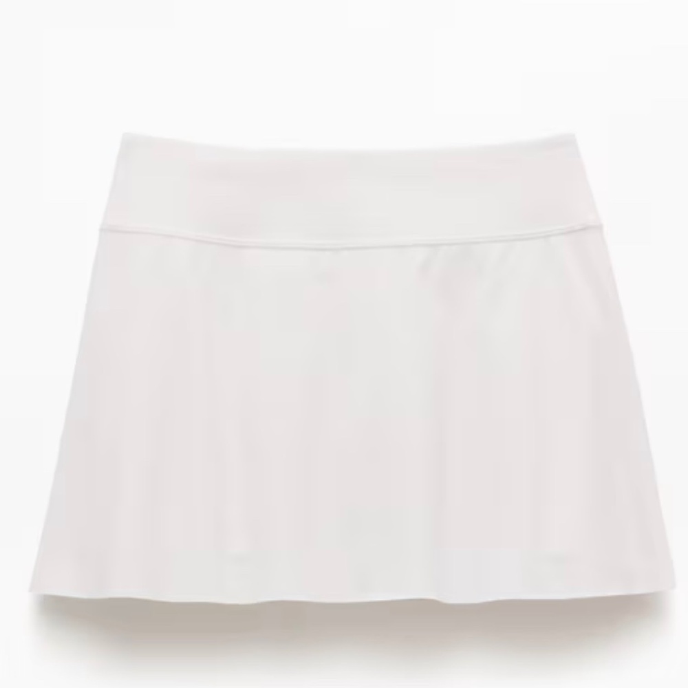 Athleta Ace Tennis Skort 13.5” size medium white